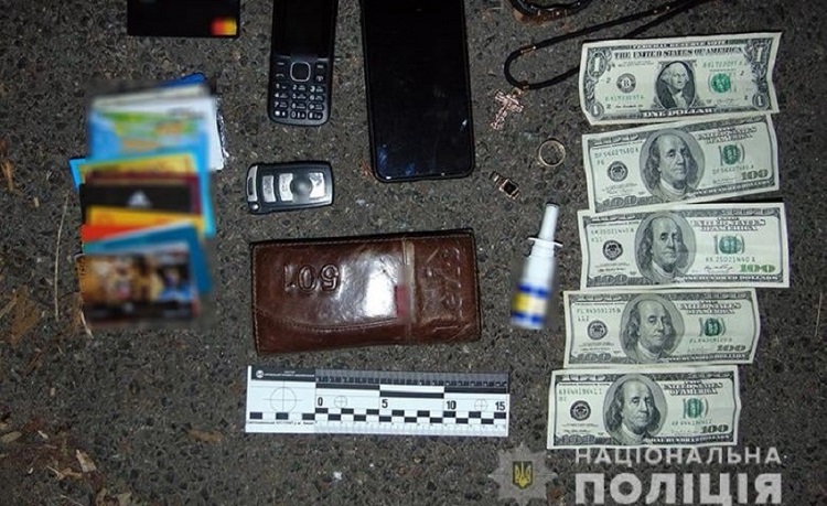 У Києві затримали трьох одеситів: бандити на «БМВ»