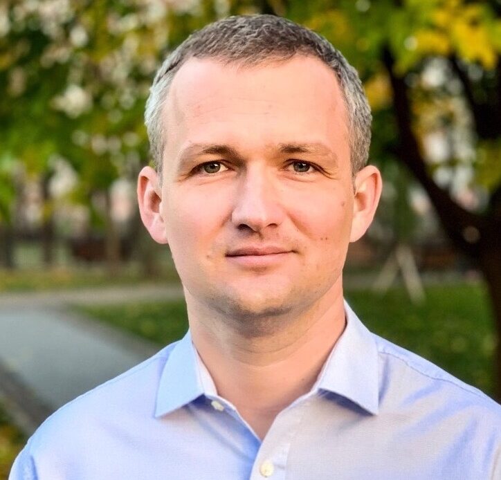 «Аквапаркінг» на березі Дніпра замість зеленої зони: Віталій Кличко – ворог природи та громади Оболоні
