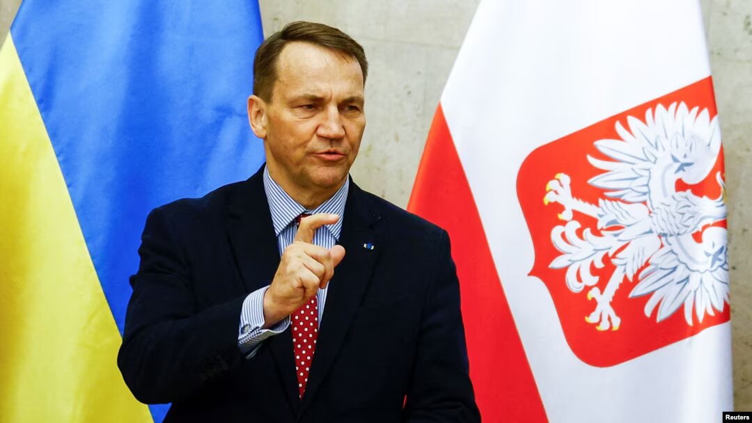Сікорський анонсував велике обговорення країнами ЄС допомоги Україні: «Масштабні рішення»