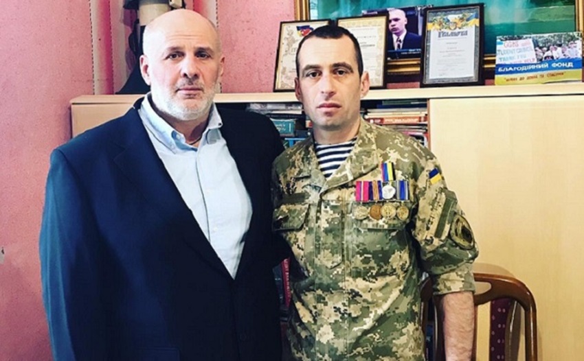 Єдине, що зміг сказати Олексію: «Ми з вами. І довіку будемо вдячні вам за те, що Україна у нас є» — Олег Володарський (відео)