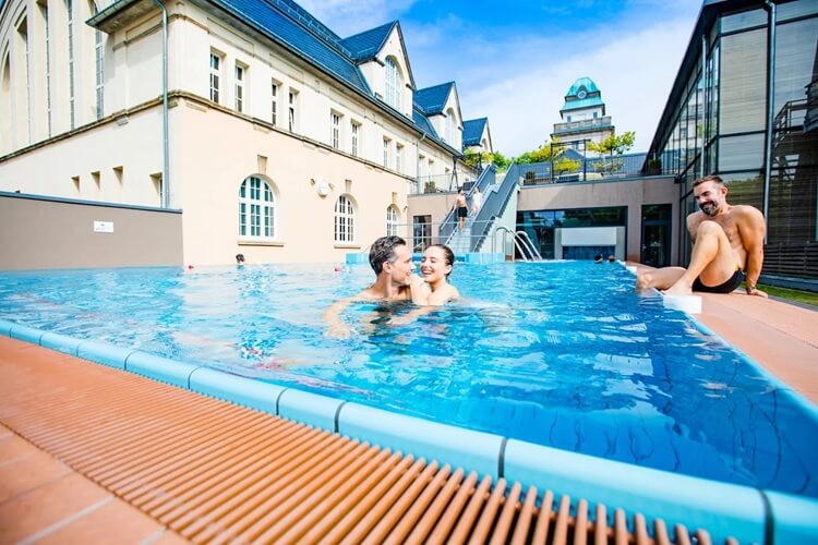 Відпочинок у Києві став недосяжною розкішшю